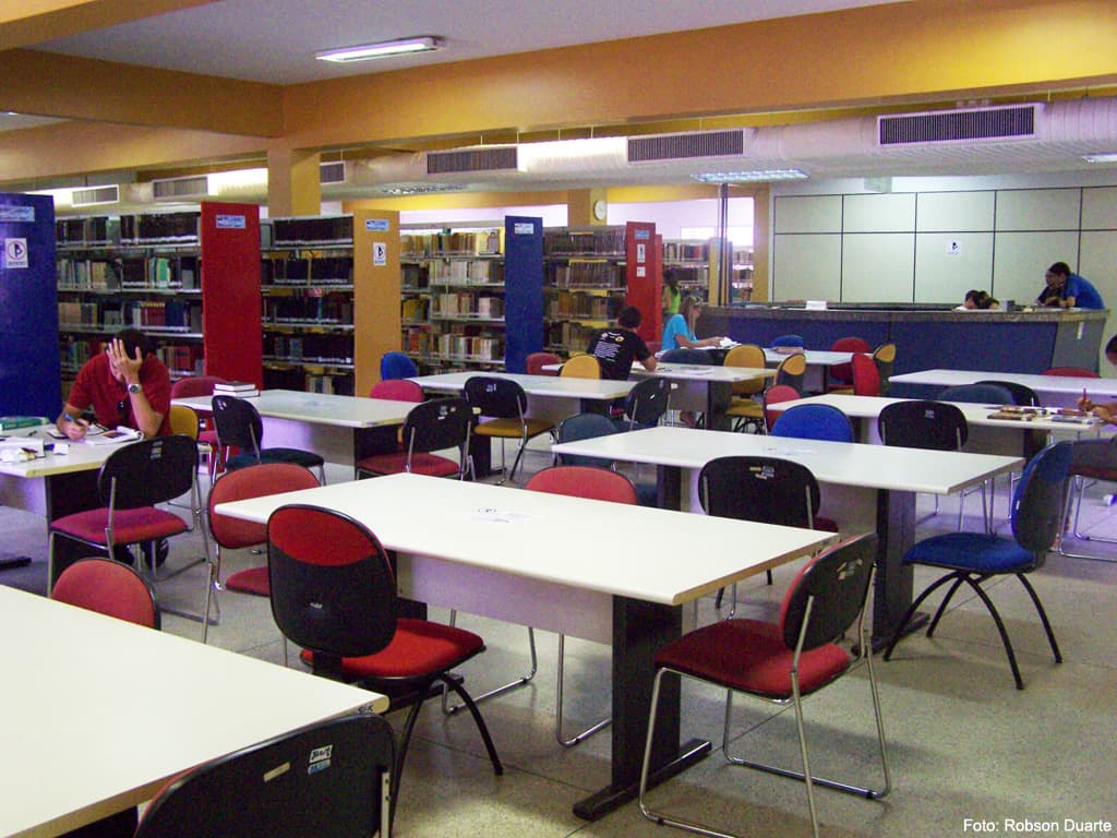 Foto da biblioteca 13